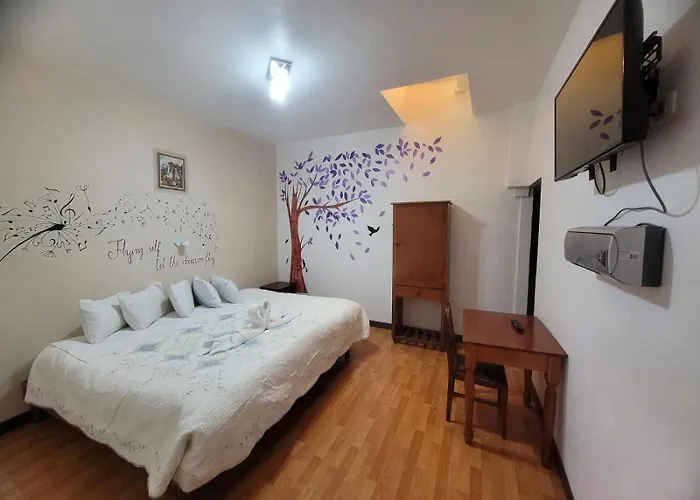 Hotel Huaynapata Pardo