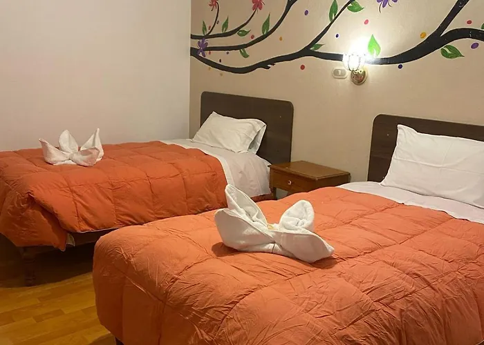 Hotel Huaynapata Pardo 3*