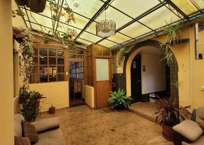 Huaynapata Pardo Hotel 3*