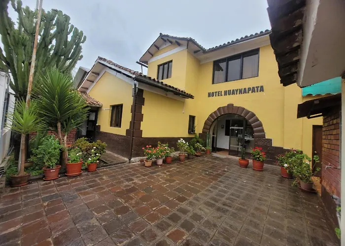Huaynapata Pardo 3*
